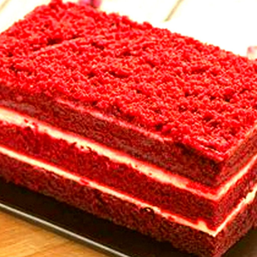 Live at the Red House
19 January 2025
Red Raw Live
(released 15 Jan 2026)